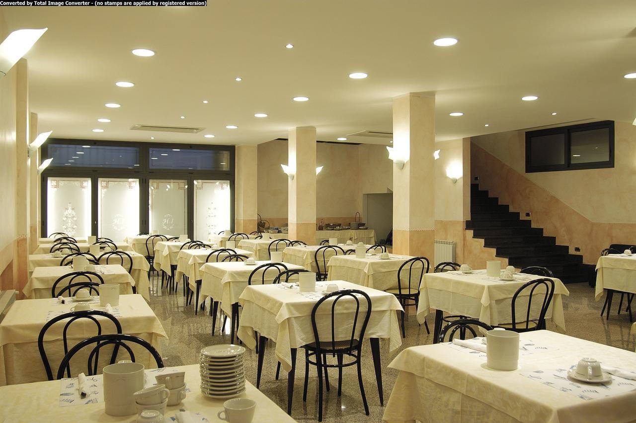 Hotel Ideale Varazze Exteriör bild